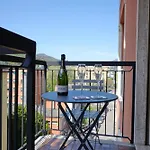 White House & Views Apartamento