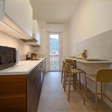 דירה White House & Views