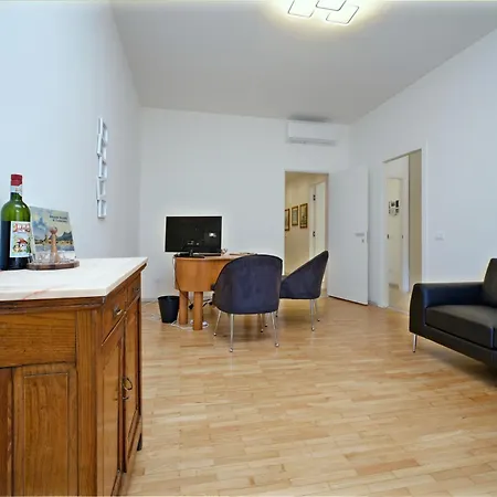 White House & Views Apartamento *
