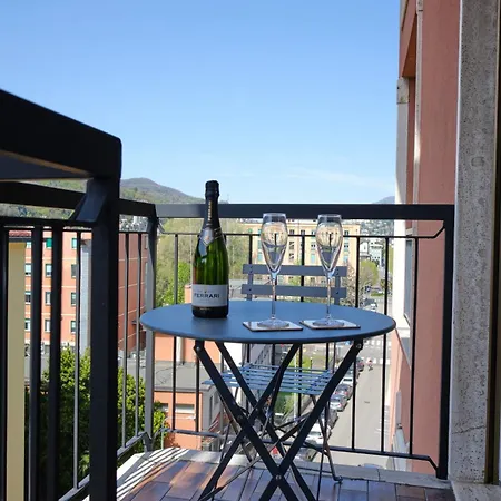 White House & Views דירה