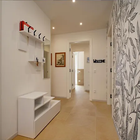 公寓 White House & Views