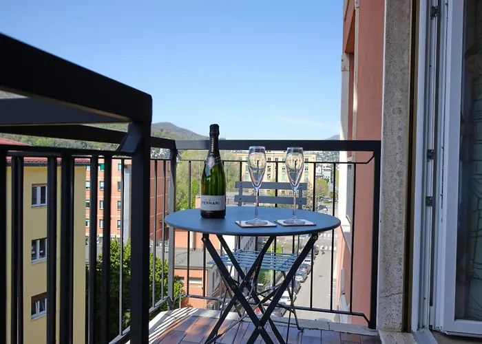 White House & Views Apartamento